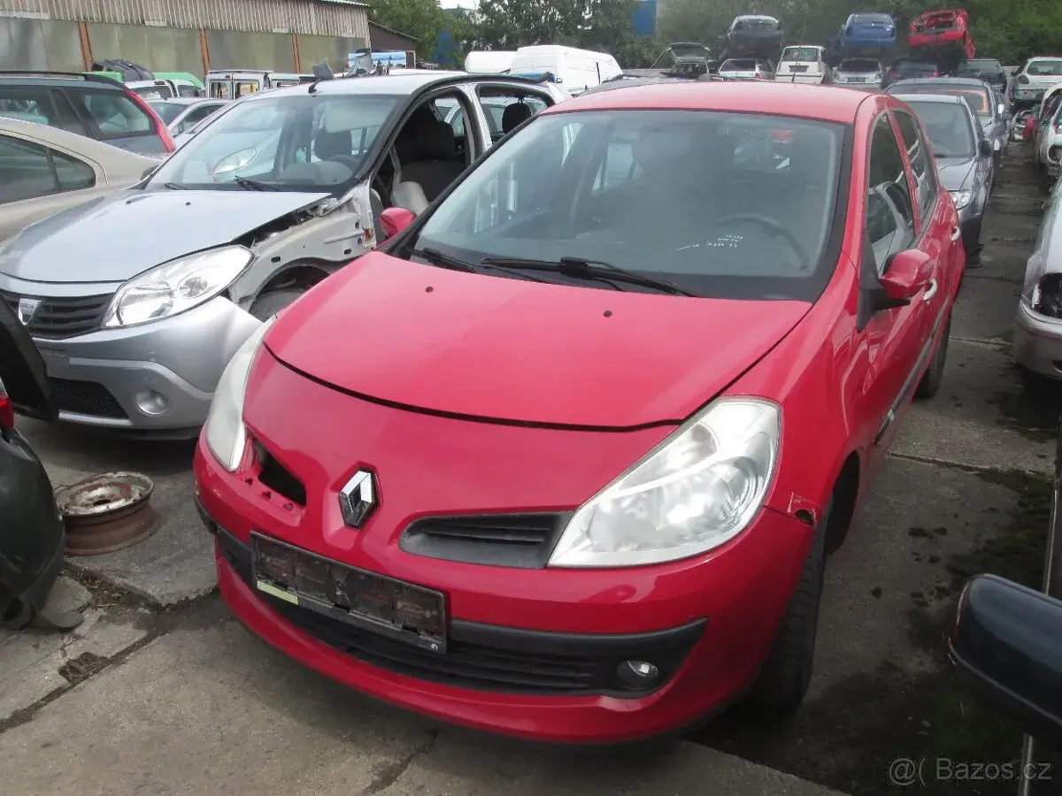 Renault Clio – 2008, 92 000 km