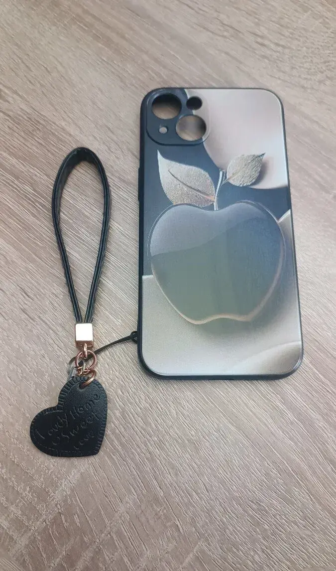 Kryty na iPhone 13