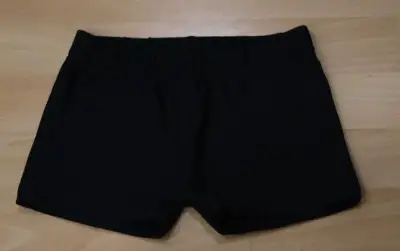 Černé dámské/dívčí baletní šortky, vel. XS (34)