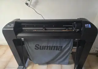 Profesionální řezací plotter Summa S Class 2 T75 (Tangenciál