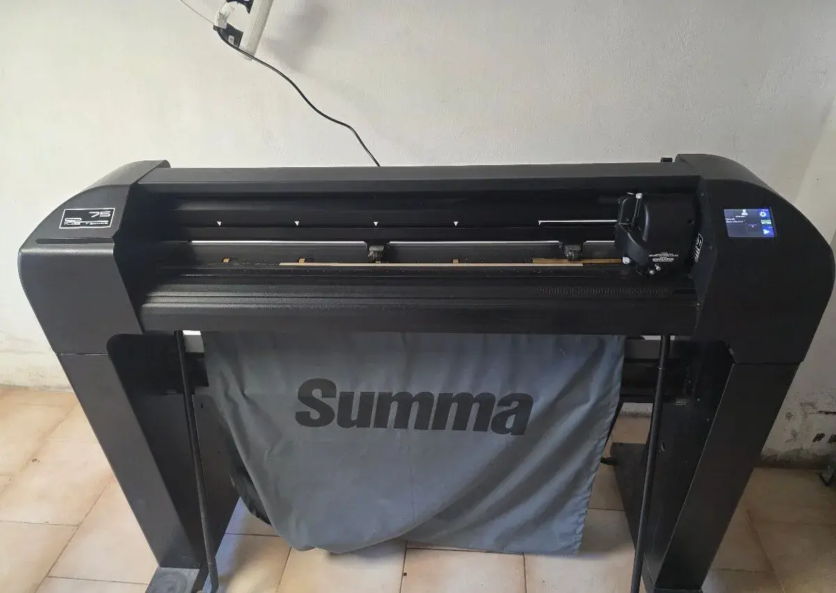 Profesionální řezací plotter Summa S Class 2 T75 (Tangenciál