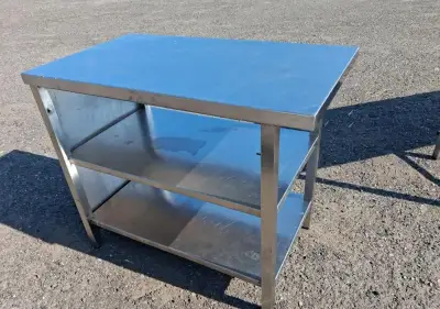 Nerezový stůl 105x60x85-90 cm s 2x sp. polici