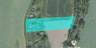 Pole 2 265 m², Podíl 25 % o výměře 566 m²