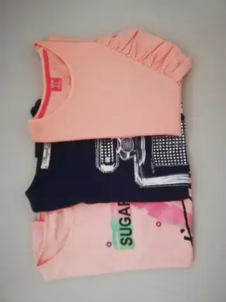 Trička s krátkým rukávem, tílko.