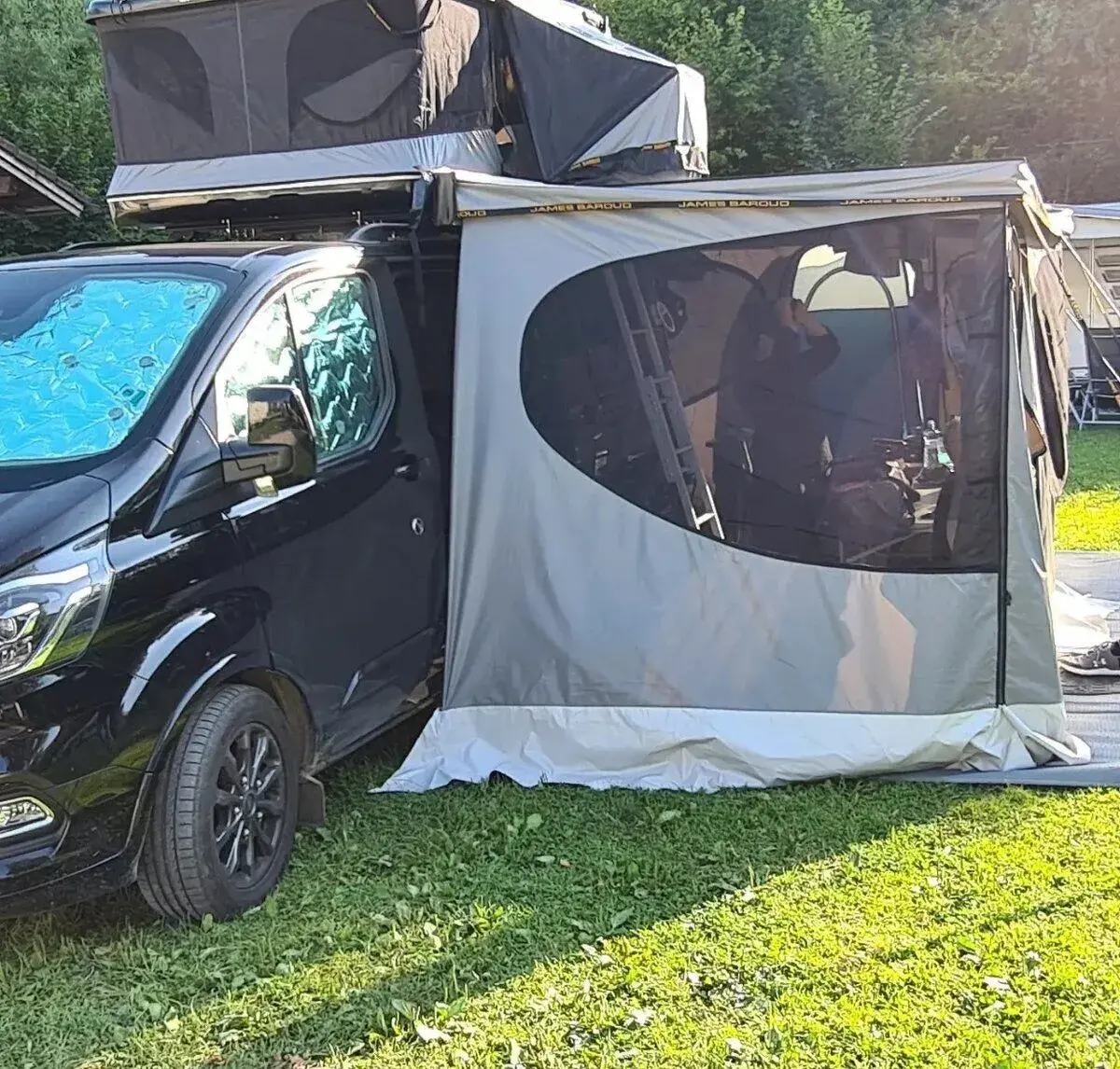 Střešní stan James Baroud Evasion XL