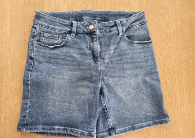 Riflové kraťasy Next vel. 40 top stav