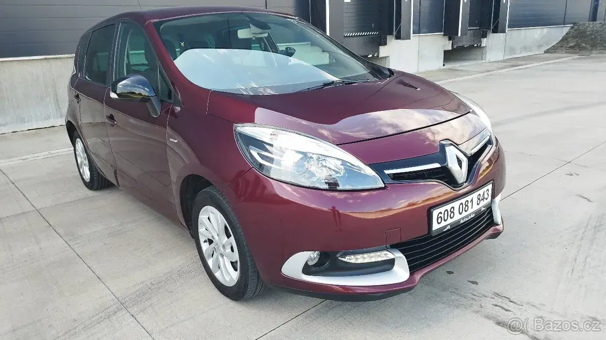 Renault SCENIC – 144 000 km