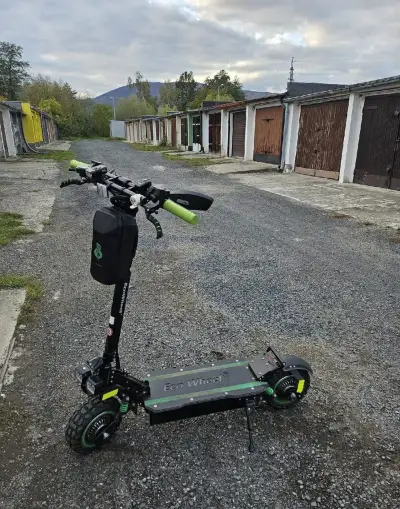 Elektrokoloběžka ecowheel k 100