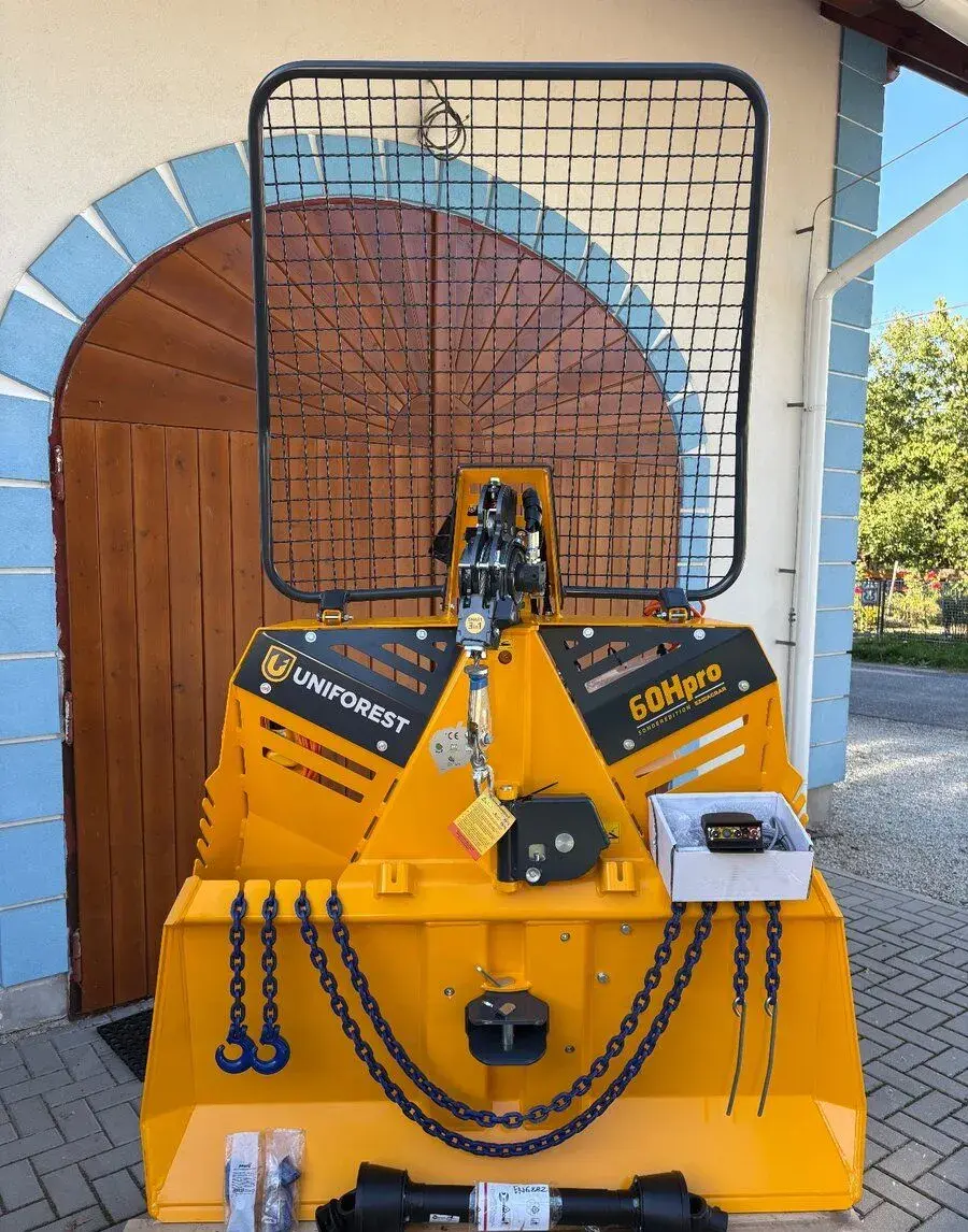 Navijak za traktor UNIFOREST 60Hpro -nový--komplet výbava-