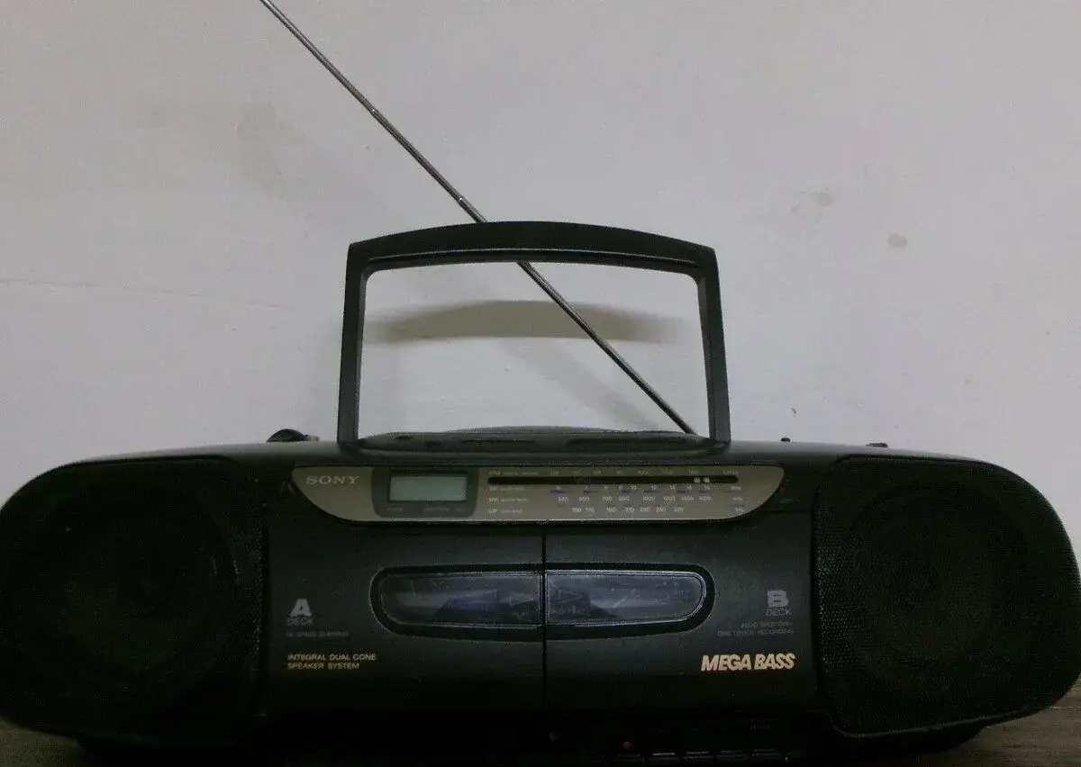 Sony CFD-112L.