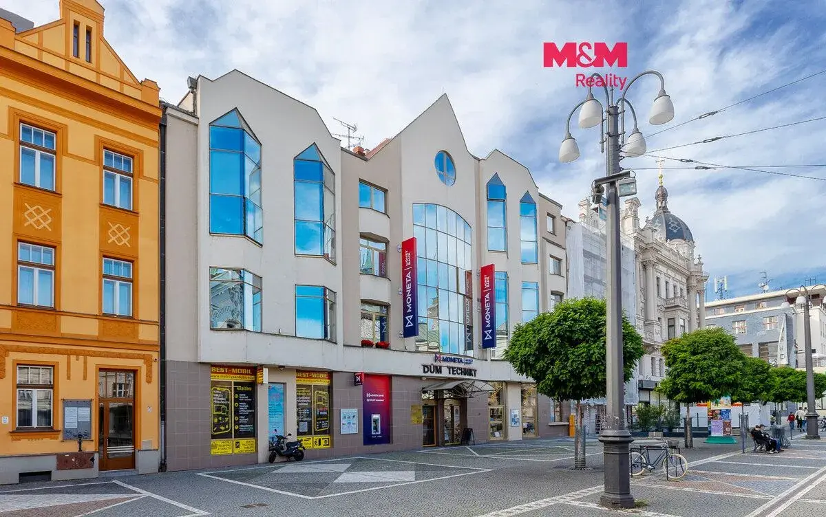 Pronájem kancelářského prostoru, 137 m² Pardubice - centrum