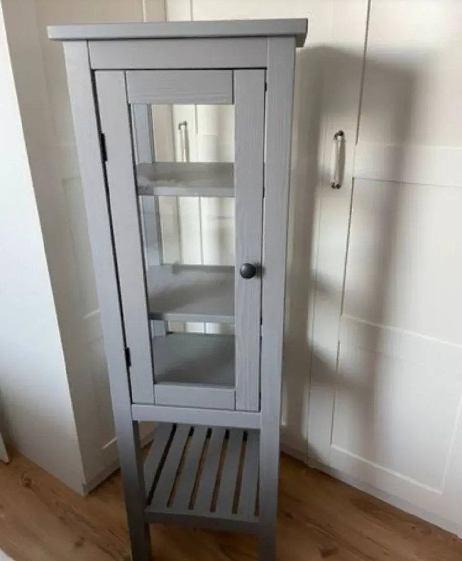 VITRÍNA IKEA HEMNES
