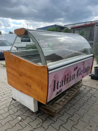 Zmrzlinový pult