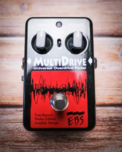EBS MultiDrive Studio Edition – basový overdrive, stav