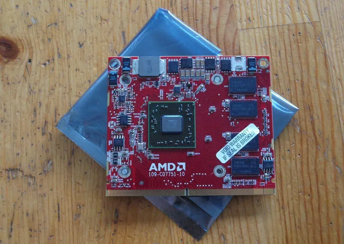 MXM GRAFICKÁ KARTA AMD Radeon HD 6450M EXIGE2