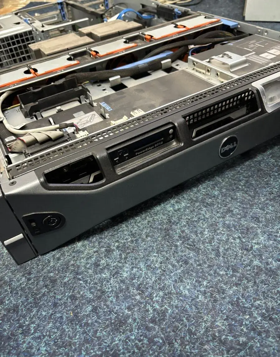 Server Dell power edge R710 - 2 ks