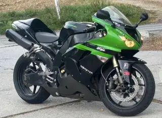 Kawasaki ZX-10R Ninja 2006