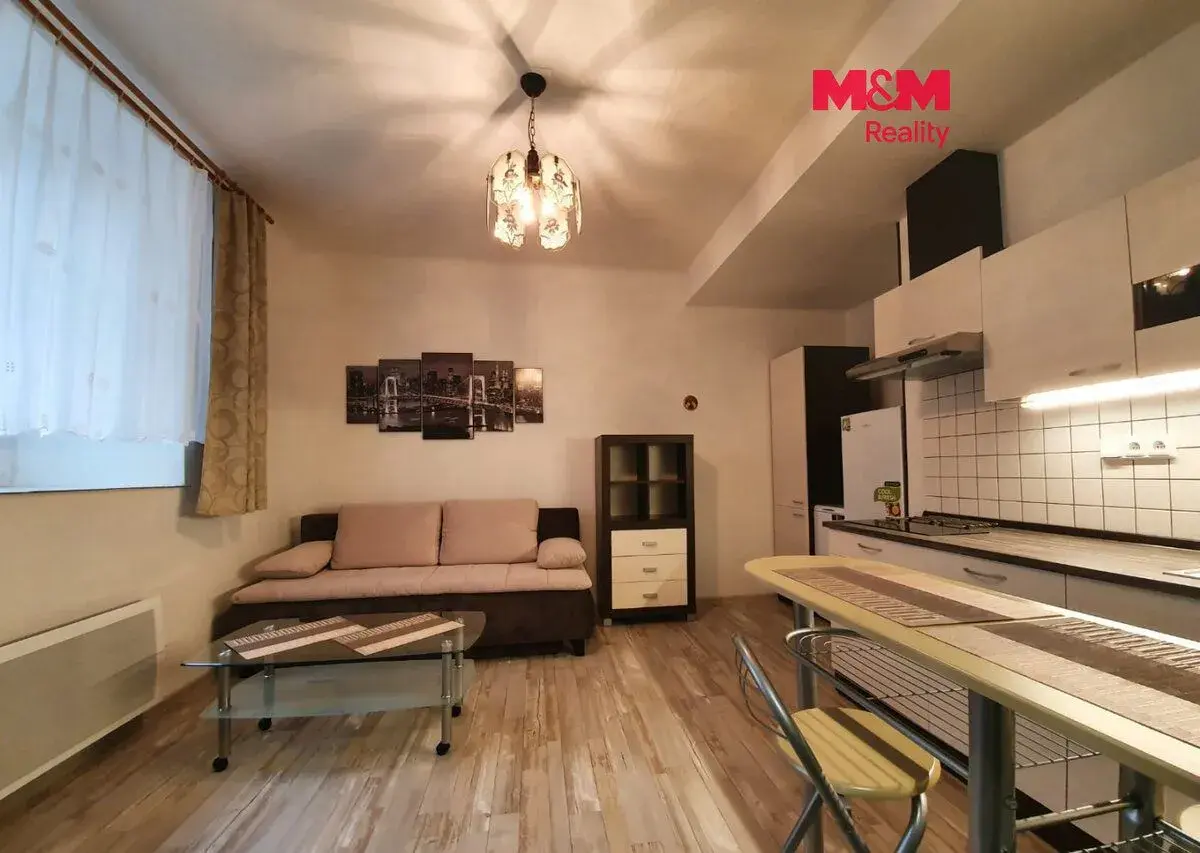 Pronájem bytu 1+kk, 25 m², Olomouc, ul. Legionářská