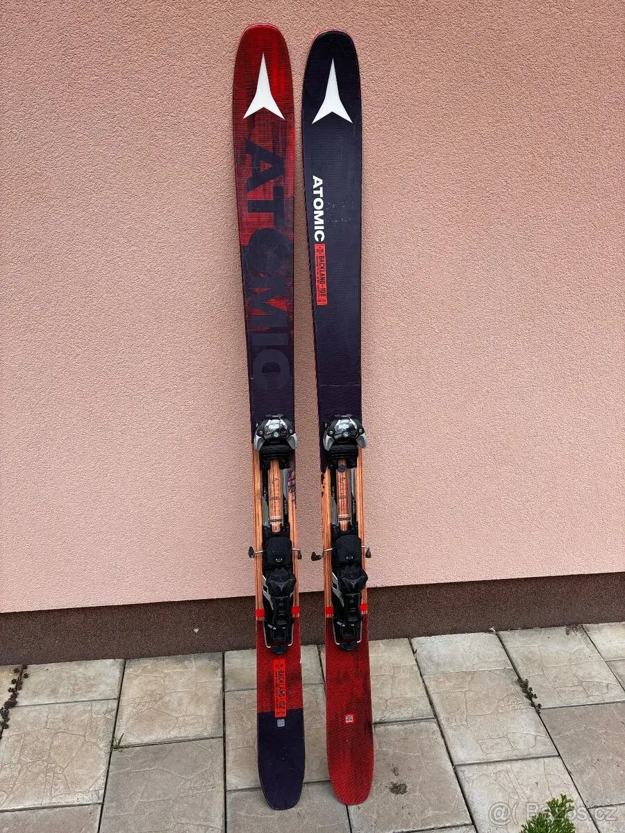 Atomic Backland 102 180 cm + skialpové vázání.