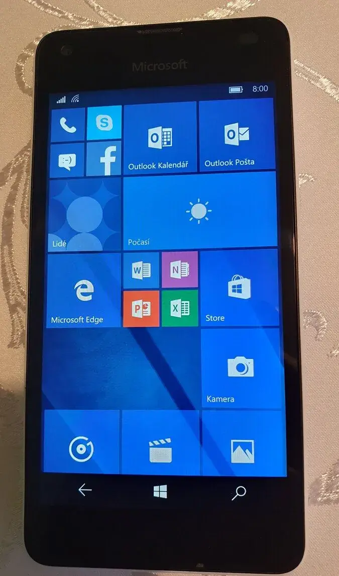 Microsoft Lumia 550