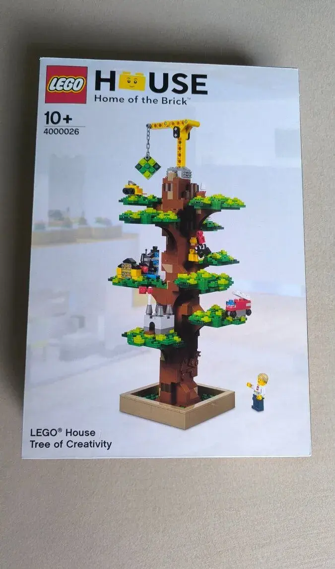 LEGO Employee Exclusive 4000026 House - Tree of Creativity