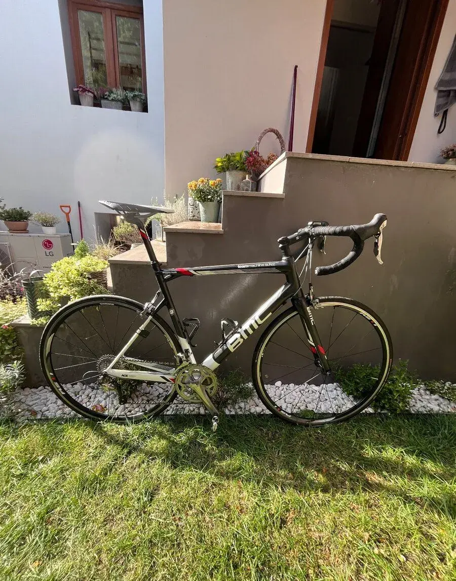 BMC Teammachine SLR02 Carbon – Shimano 105 – vel. 57