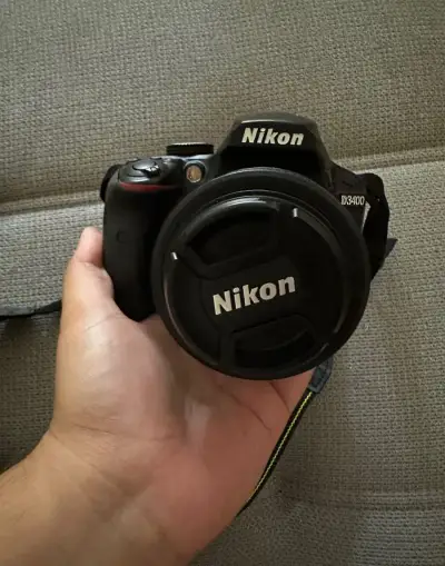Nikon d3400 + objektivy a sada