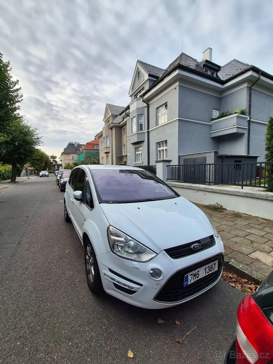 Ford S-MAX – 2013, 383 000 km
