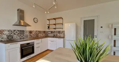Pronájem 1kk / 48m2, Praha Jinonice