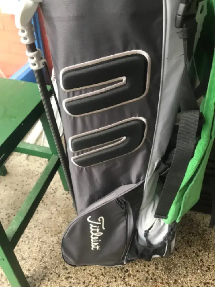 Nový Golfový stand BAG