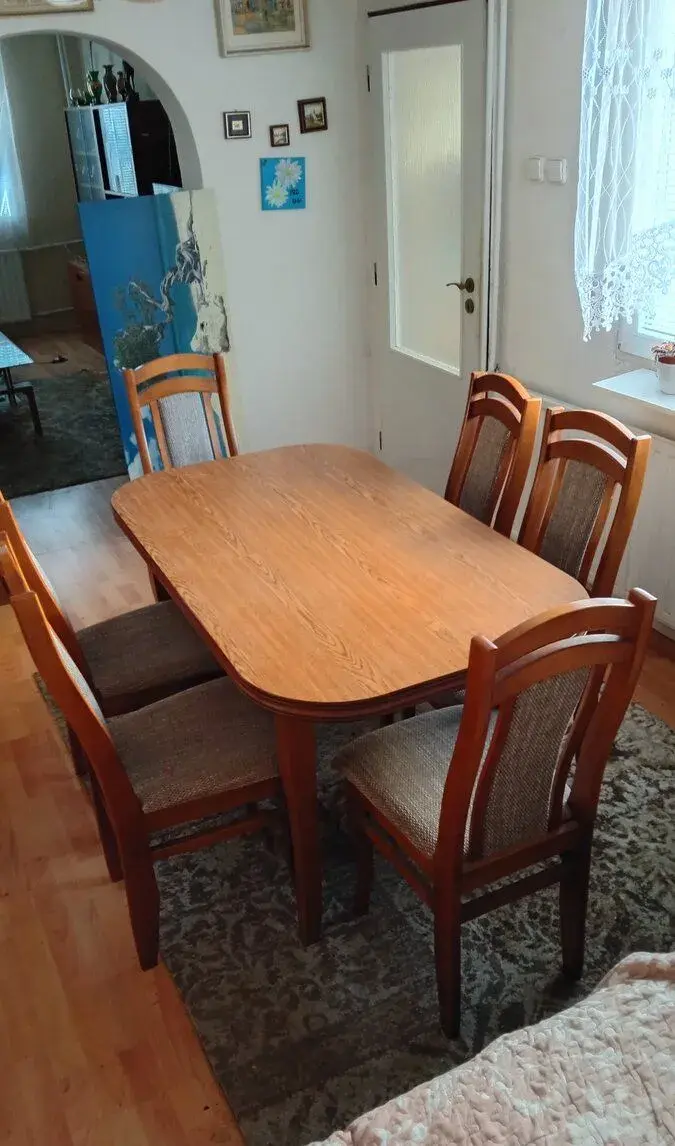 Jídelní souprava