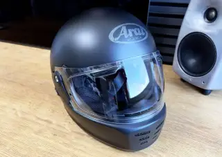 ARAI Concept-XE Frost Black - Přilba vel. S