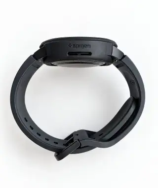 Samsung Galaxy Watch5 Pro 45 mm + Spigen Rugged Armor Pro +