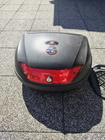 Moto kufr yunming