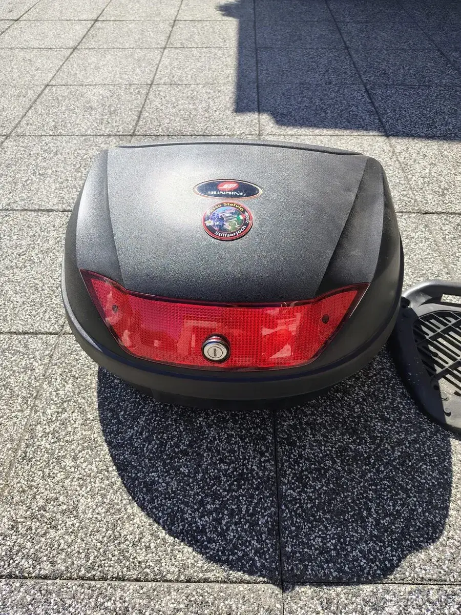 Moto kufr yunming