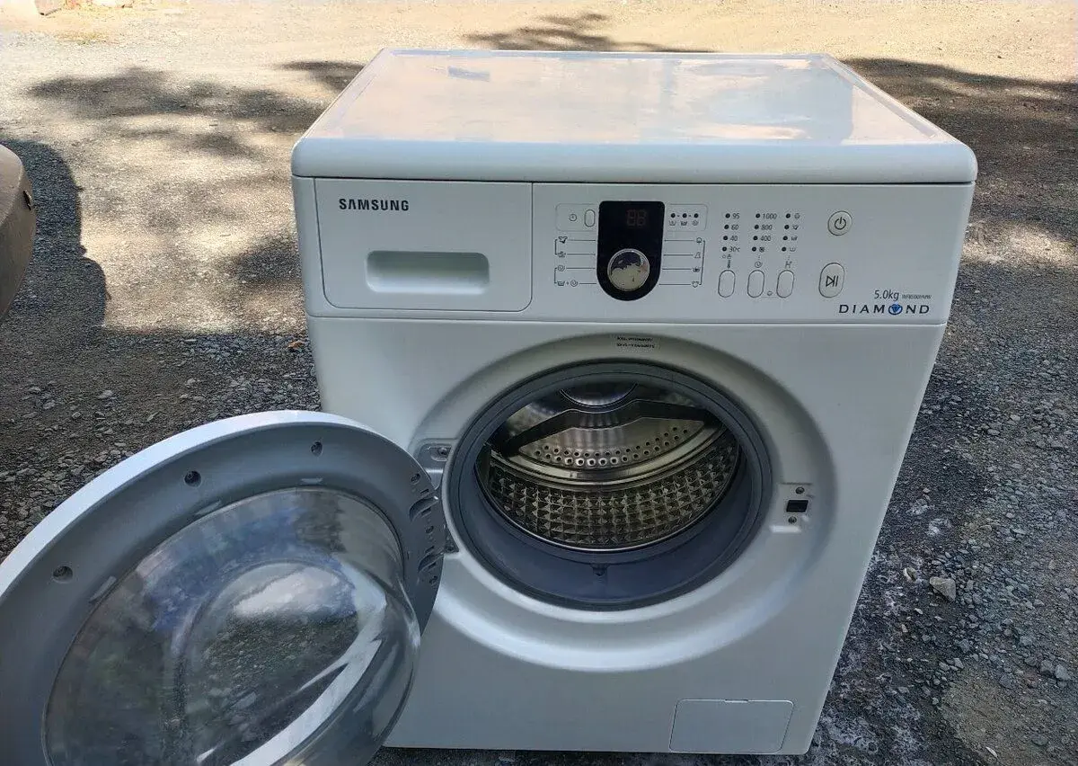 Plně funkční dig.pračku zn. SAMSUNG na 5 kg--DOVEZU--
