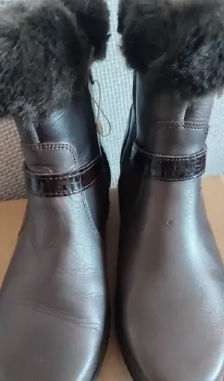 Kožené zimní hnědé boty vel.37 NOVÉ