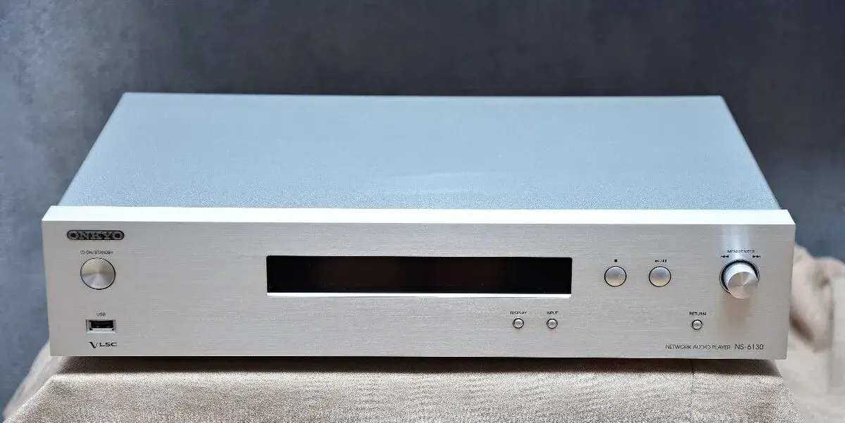 ONKYO NS-6130 síťový přehrávač STAV