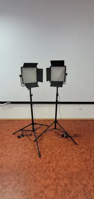 Sada 2 kusu studiových světel Fomei LED Light 600-5432