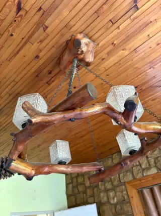 rustikální lustr(SAMOROST)