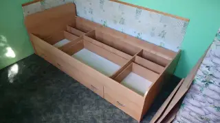 Postel 90 x 200 lamino dekor buk + úložný prostor