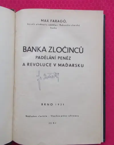 Banka zločinců. Padělání peněz.( rozfoceno 9 x )