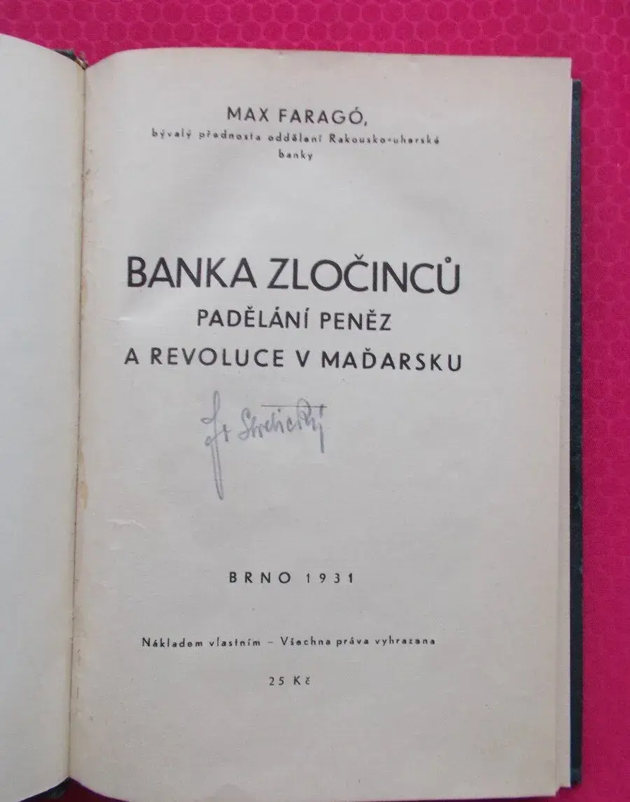 Banka zločinců. Padělání peněz.( rozfoceno 9 x )