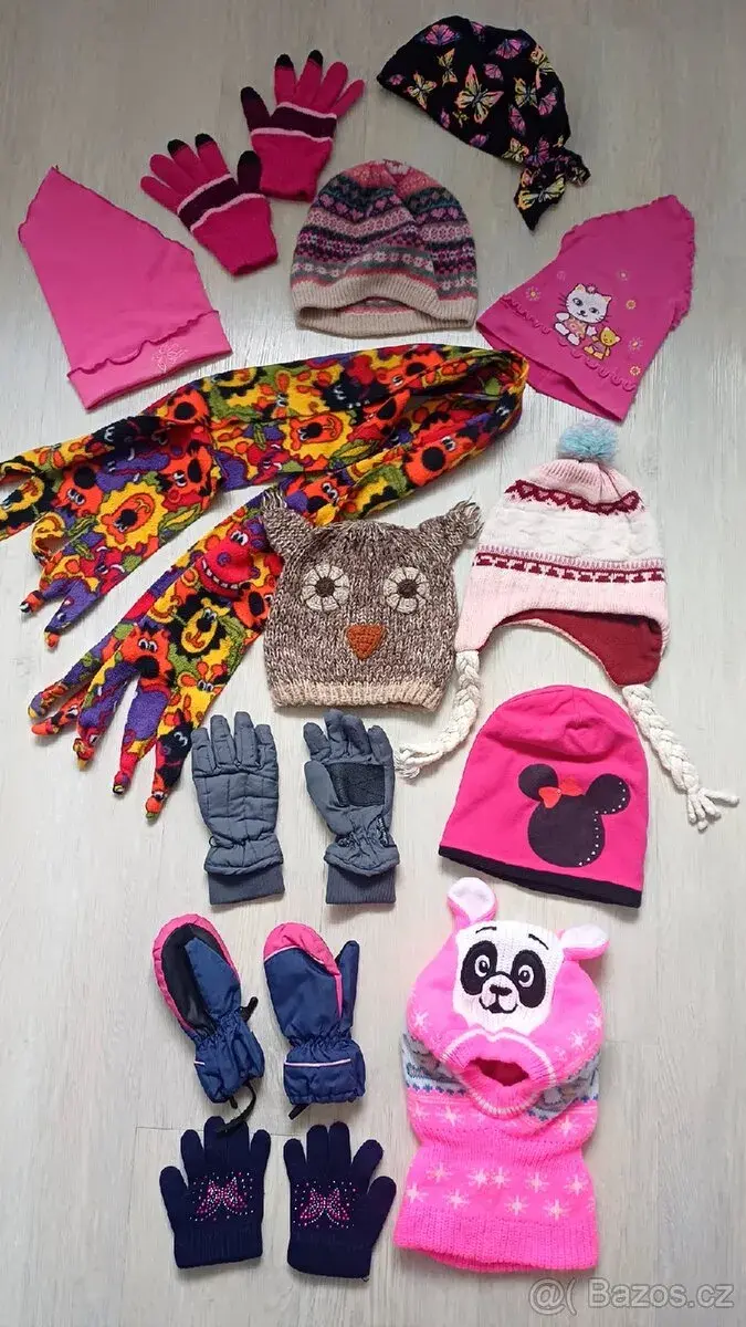 SET zimní čepice, rukavice, šála, šátky, čelenky