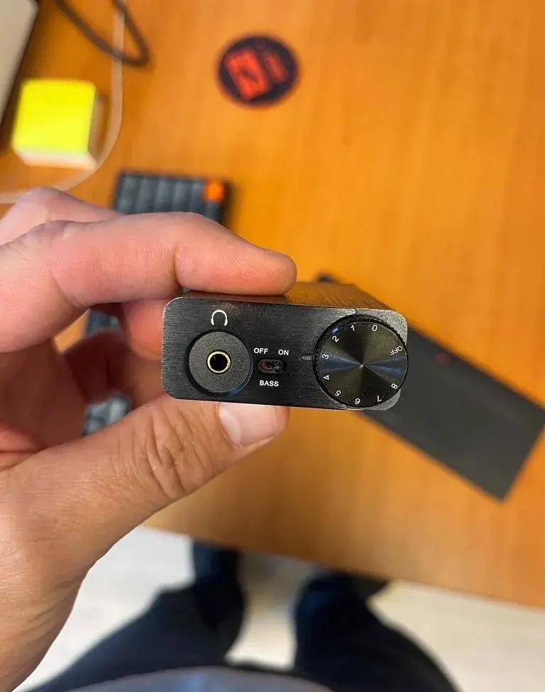 USB DAC a sluchátkový zesilovač - FiiO E10K