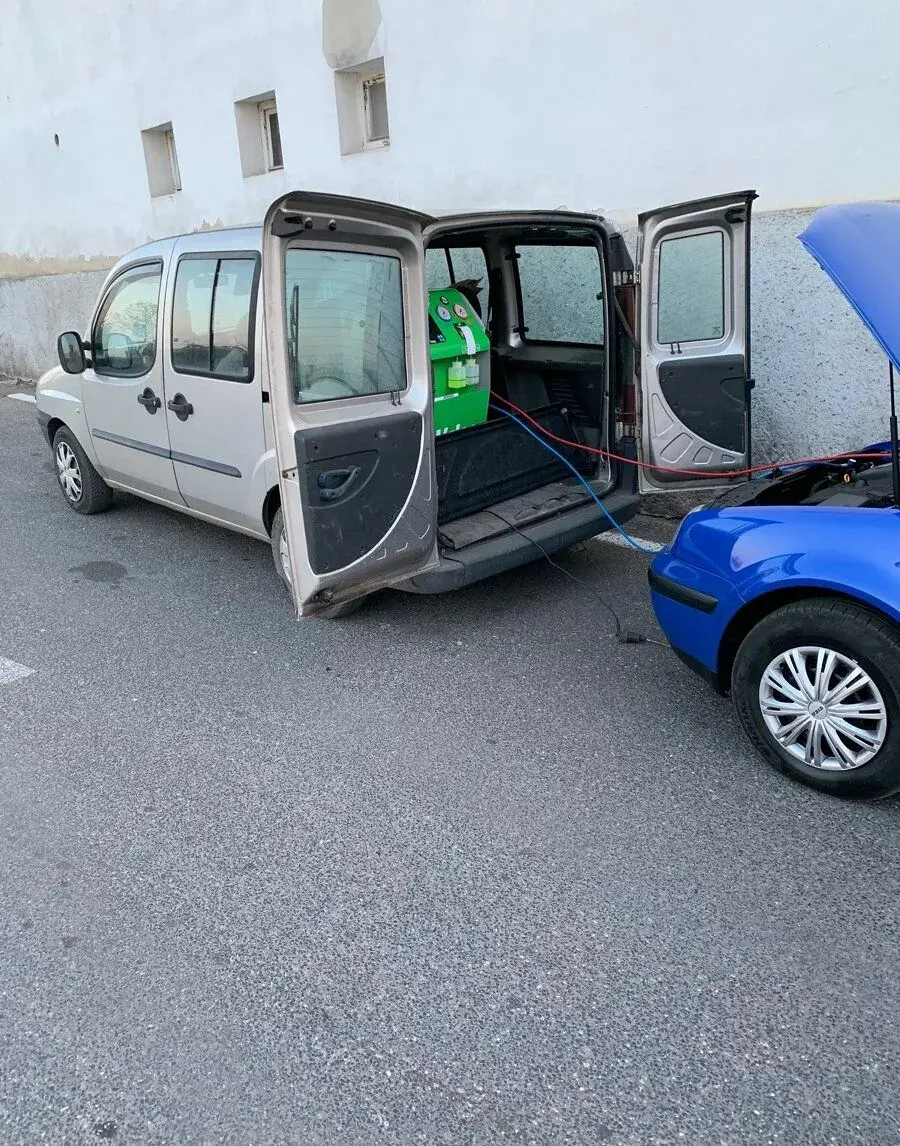 Plnění klimatizace do osobních aut i nákladních