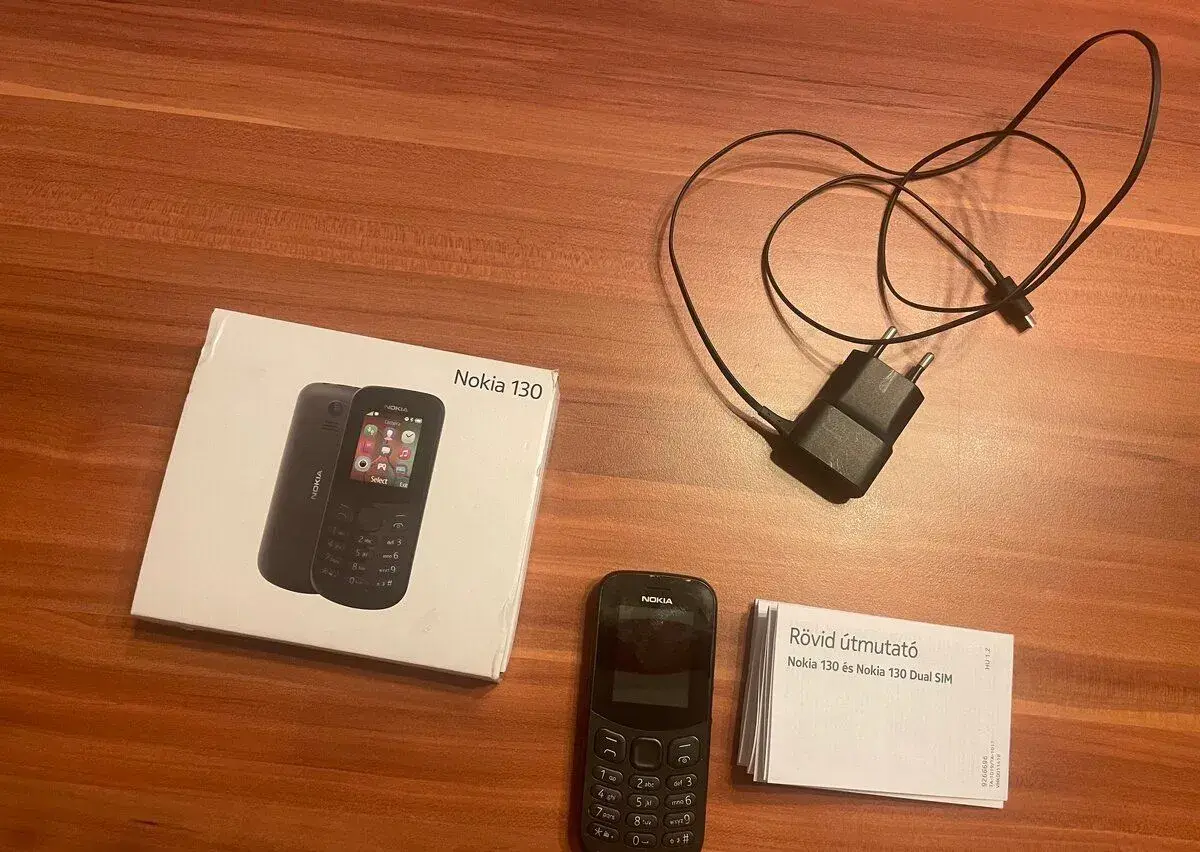 Mobilní telefon Nokia 130 Dual SIM (2017)-poškozený