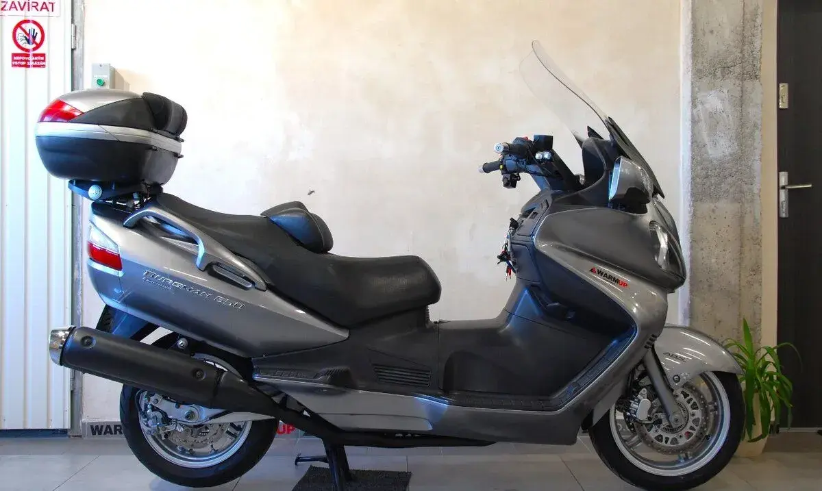 Suzuki Burgman 650 Executive - PODZIMNÍ VÝPRODEJ