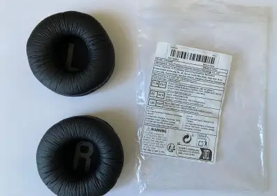 NOVÉ, náhradní náušníky pro sluchátka JBL, Na prodej:.