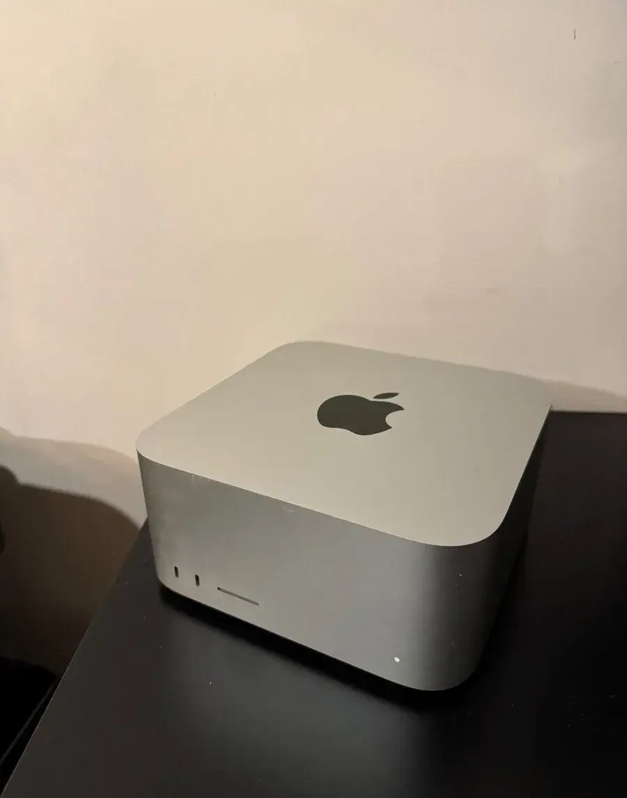 Apple Mac Studio M1 Max 32GB RAM